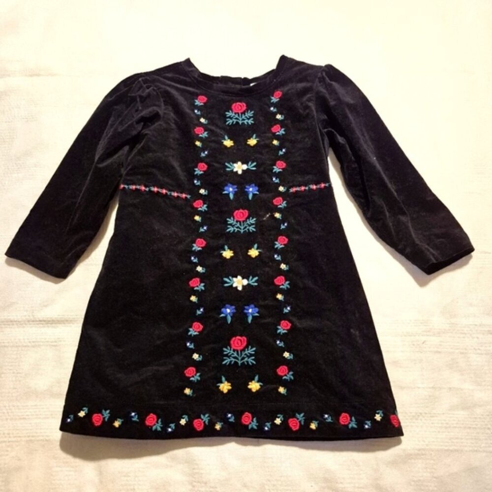 Hanna Andersson girls size 100 or 4 black velvet embroidered dress, EUC